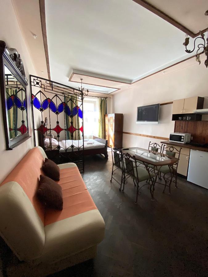 Квартира На Вулиці Лесі Українки 19 Lviv Exterior photo